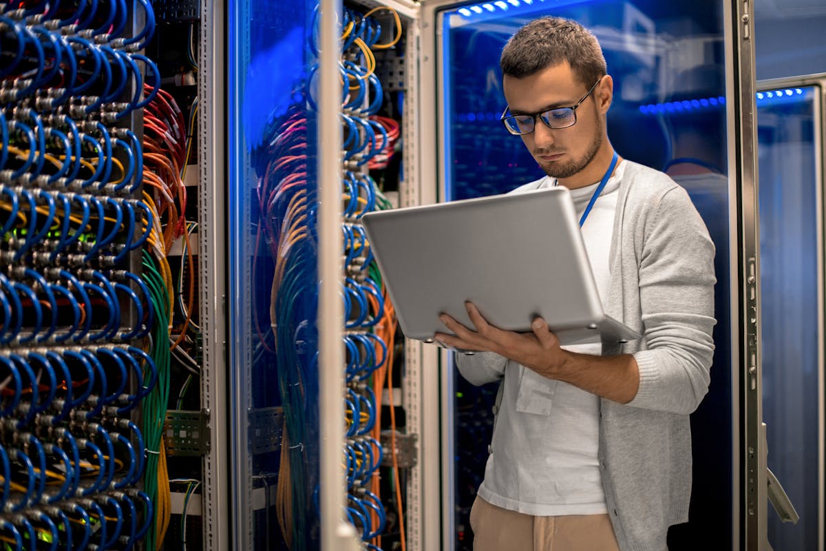 How to Master Data Center Cabling